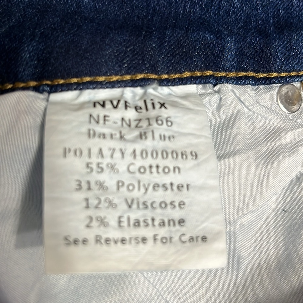 NVFelix size medium jeans - Picture 6 of 6